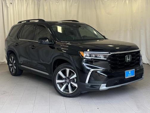 2023 Honda Pilot Touring