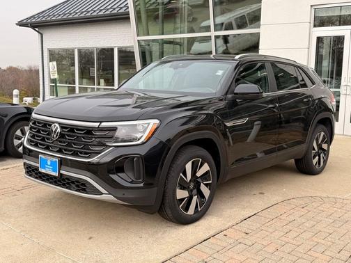 2026 Volkswagen Atlas Cross Sport 2.0T SE