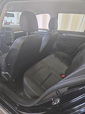 2017 Volkswagen Golf Alltrack TSI S