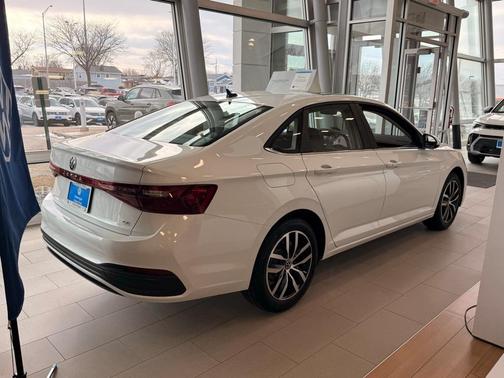 2026 Volkswagen Jetta 1.5T SE