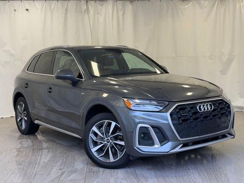 2022 Audi Q5 45 S line quattro Premium