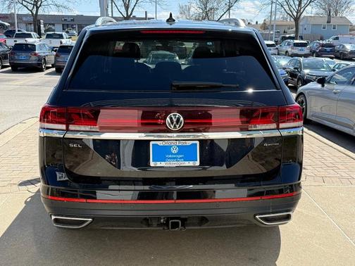 2025 Volkswagen Atlas 2.0T SEL