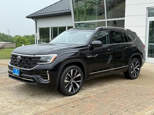 2025 Volkswagen Atlas 2.0T SEL Premium R-Line