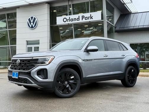 2025 Volkswagen Atlas Cross Sport 2.0T SE w/Technology