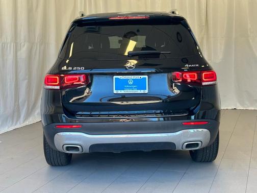 2023 Mercedes-Benz GLB 250 Base 4MATIC