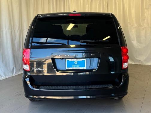 2016 Dodge Grand Caravan AVP/SE
