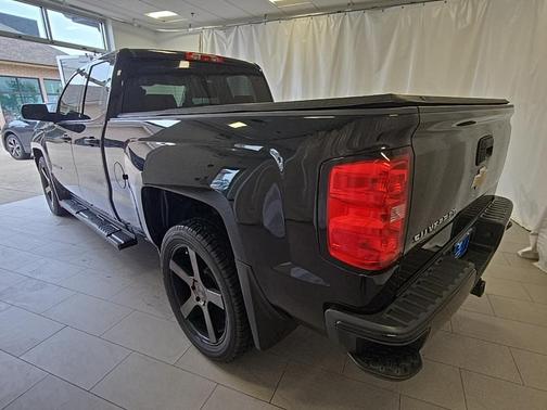 2017 Chevrolet Silverado 1500 Custom