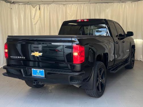 2017 Chevrolet Silverado 1500 Custom