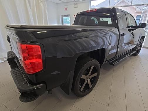 2017 Chevrolet Silverado 1500 Custom