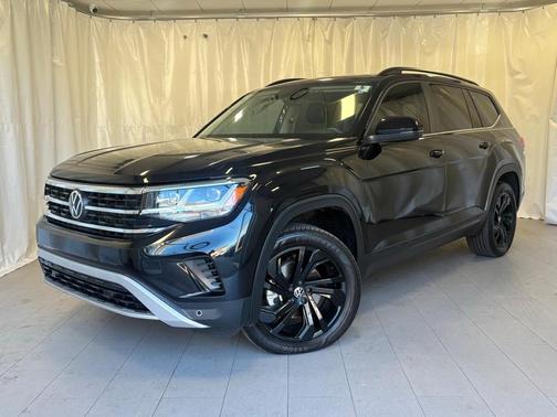2022 Volkswagen Atlas 3.6L SE w/Technology