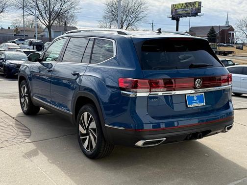 2025 Volkswagen Atlas 2.0T SEL
