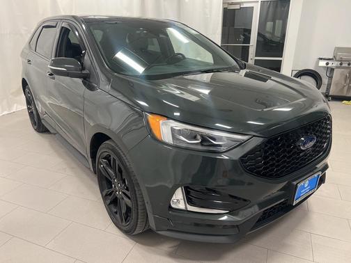 2022 Ford Edge ST