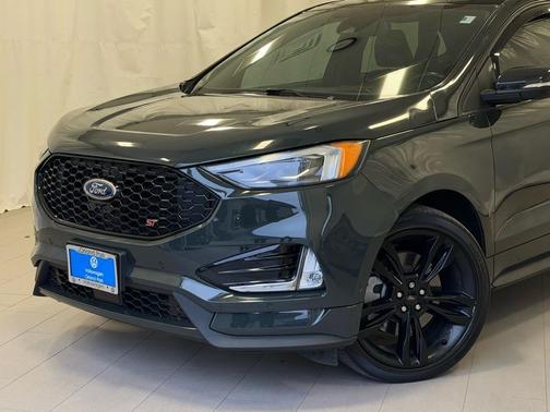 2022 Ford Edge ST