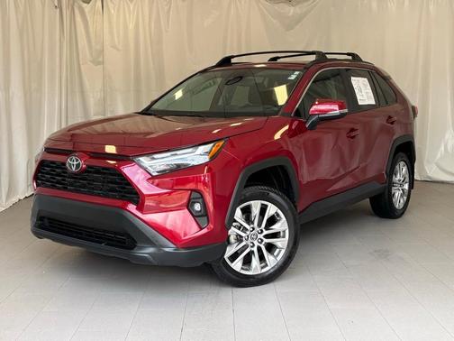 2024 Toyota RAV4 XLE Premium
