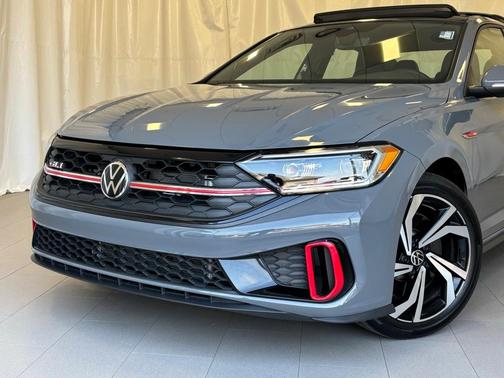 2024 Volkswagen Jetta GLI 2.0T Autobahn