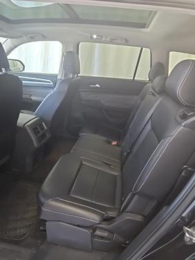 2022 Volkswagen Atlas 3.6L SE w/Technology