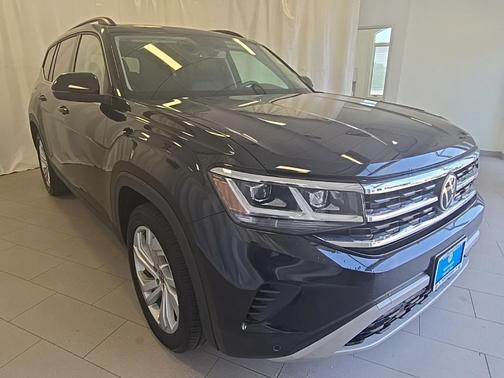 2022 Volkswagen Atlas 3.6L SE w/Technology