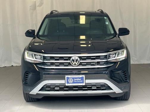 2022 Volkswagen Atlas 3.6L SE w/Technology