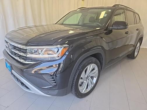 2022 Volkswagen Atlas 3.6L SE w/Technology