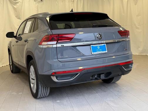 2022 Volkswagen Atlas Cross Sport 3.6L V6 SE w/Technology