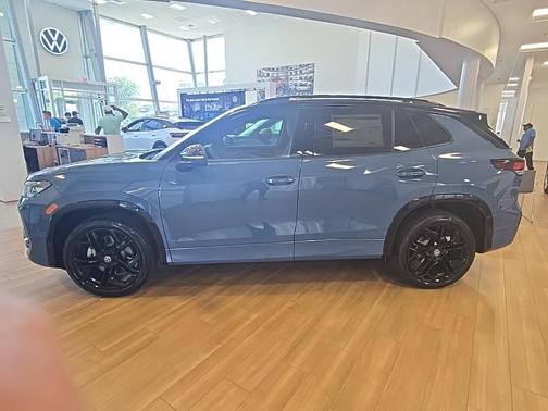 2025 Volkswagen Tiguan 2.0T SE R-Line Black