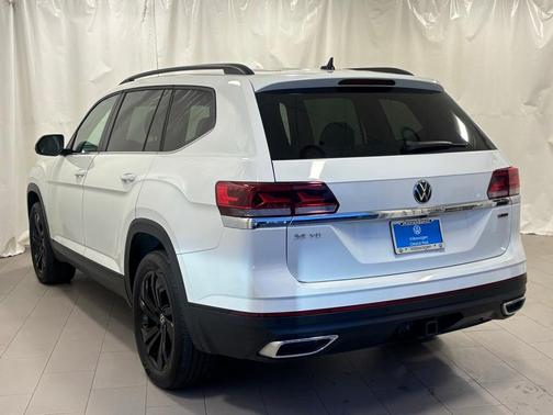 2022 Volkswagen Atlas 3.6L SE w/Technology