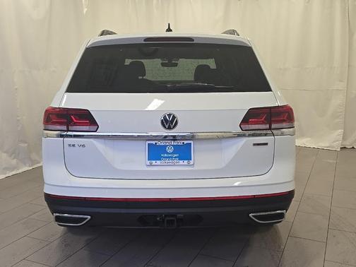 2022 Volkswagen Atlas 3.6L SE w/Technology