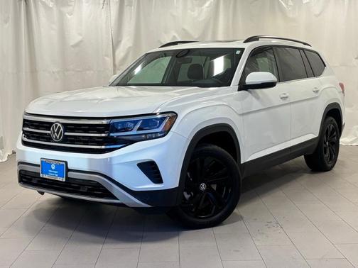 2022 Volkswagen Atlas 3.6L SE w/Technology