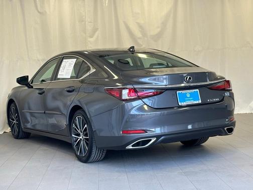 2022 Lexus ES 350 Base