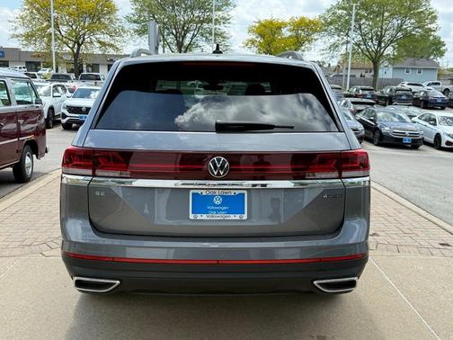 2025 Volkswagen Atlas 2.0T SE