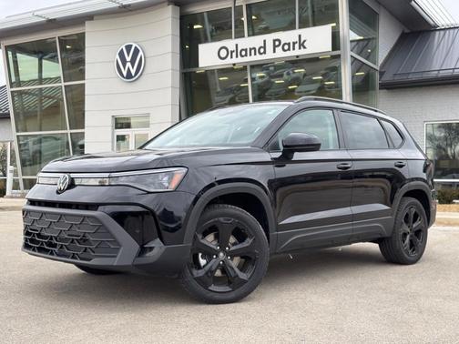 2025 Volkswagen Taos 1.5T SE Black