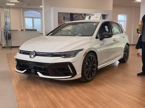 2026 Volkswagen Golf R 2.0T