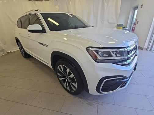 2023 Volkswagen Atlas 3.6L SEL Premium R-Line