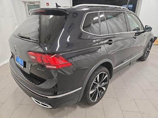 2023 Volkswagen Tiguan 2.0T SEL R-Line