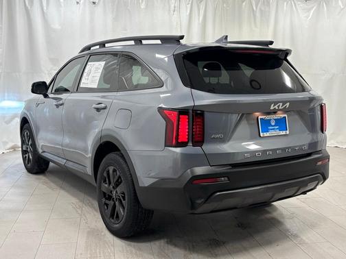 2022 Kia Sorento S