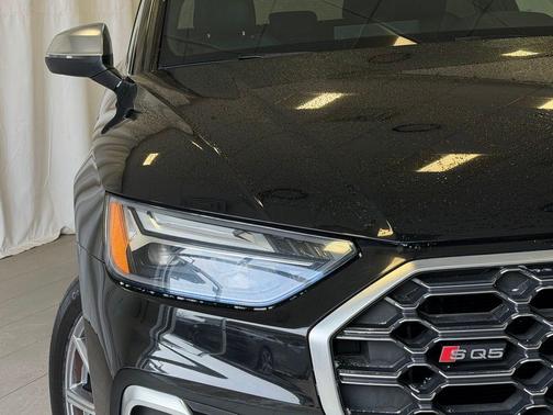 2022 Audi SQ5 3.0T Premium Plus