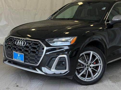 2022 Audi SQ5 3.0T Premium Plus