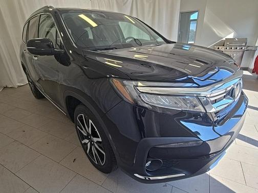 2022 Honda Pilot Touring 7-Passenger
