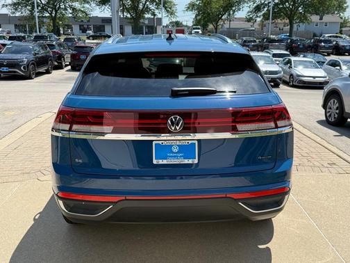 2025 Volkswagen Atlas Cross Sport 2.0T SE