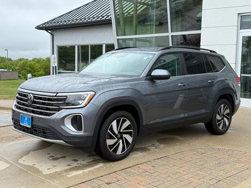 2024 Volkswagen Atlas 2.0T SE
