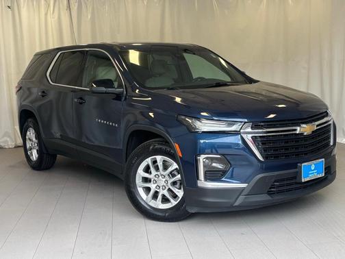 2022 Chevrolet Traverse LS