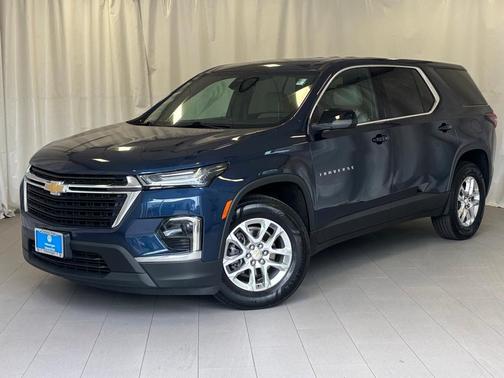 2022 Chevrolet Traverse LS