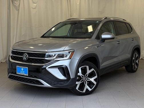 Pyrite Silver Metallic 2023 Volkswagen Taos 1.5T SEL
