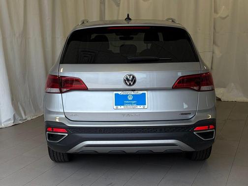 Pyrite Silver Metallic 2023 Volkswagen Taos 1.5T SEL