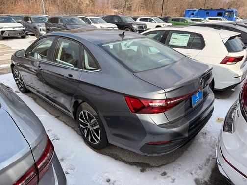 2026 Volkswagen Jetta 1.5T SE