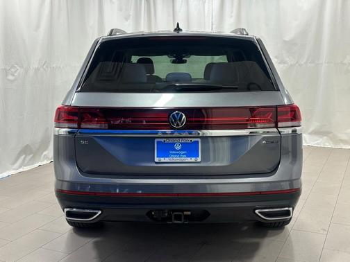 2024 Volkswagen Atlas 2.0T SE