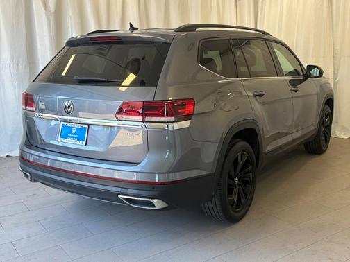 2022 Volkswagen Atlas 2.0T SE