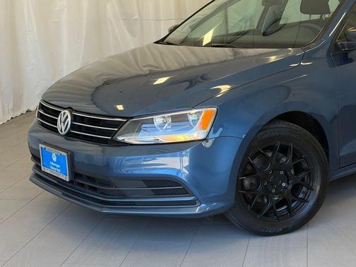 Silk Blue Metallic 2016 Volkswagen Jetta 1.4T SE