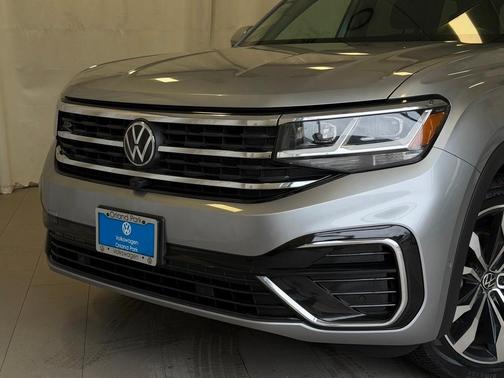 2023 Volkswagen Atlas 3.6L SEL Premium R-Line