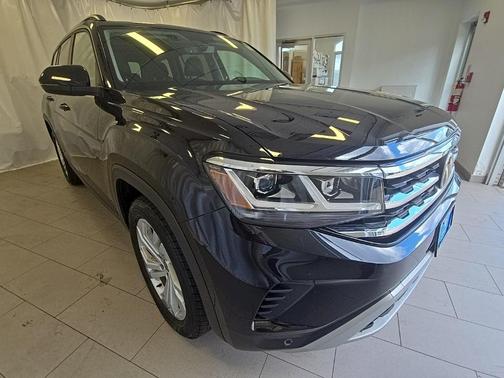 2022 Volkswagen Atlas 3.6L SE w/Technology